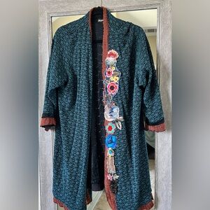Lee Andersen Floral Appliqué flowy cardigan size Small